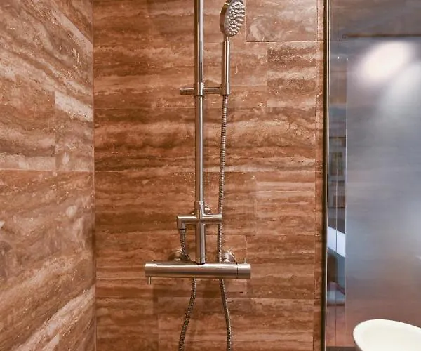 Ada בית הארחה 4*